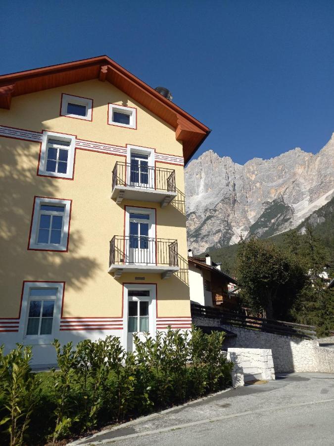 Appartamento Vale E Schena Cortina D'Ampezzo Сан-Вито-ди-Кадоре Экстерьер фото